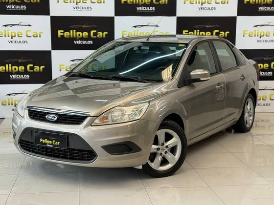 FORD FOCUS 2.0 HA 16V FLEX 4P AUTOMÁTICO